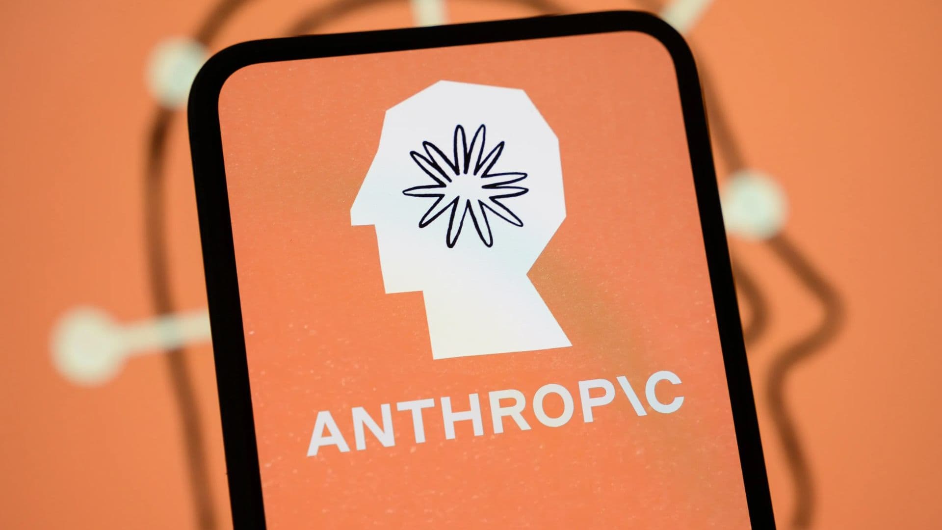 Anthropic in Talks With Samsung Over Custom AI Chip, Report Says