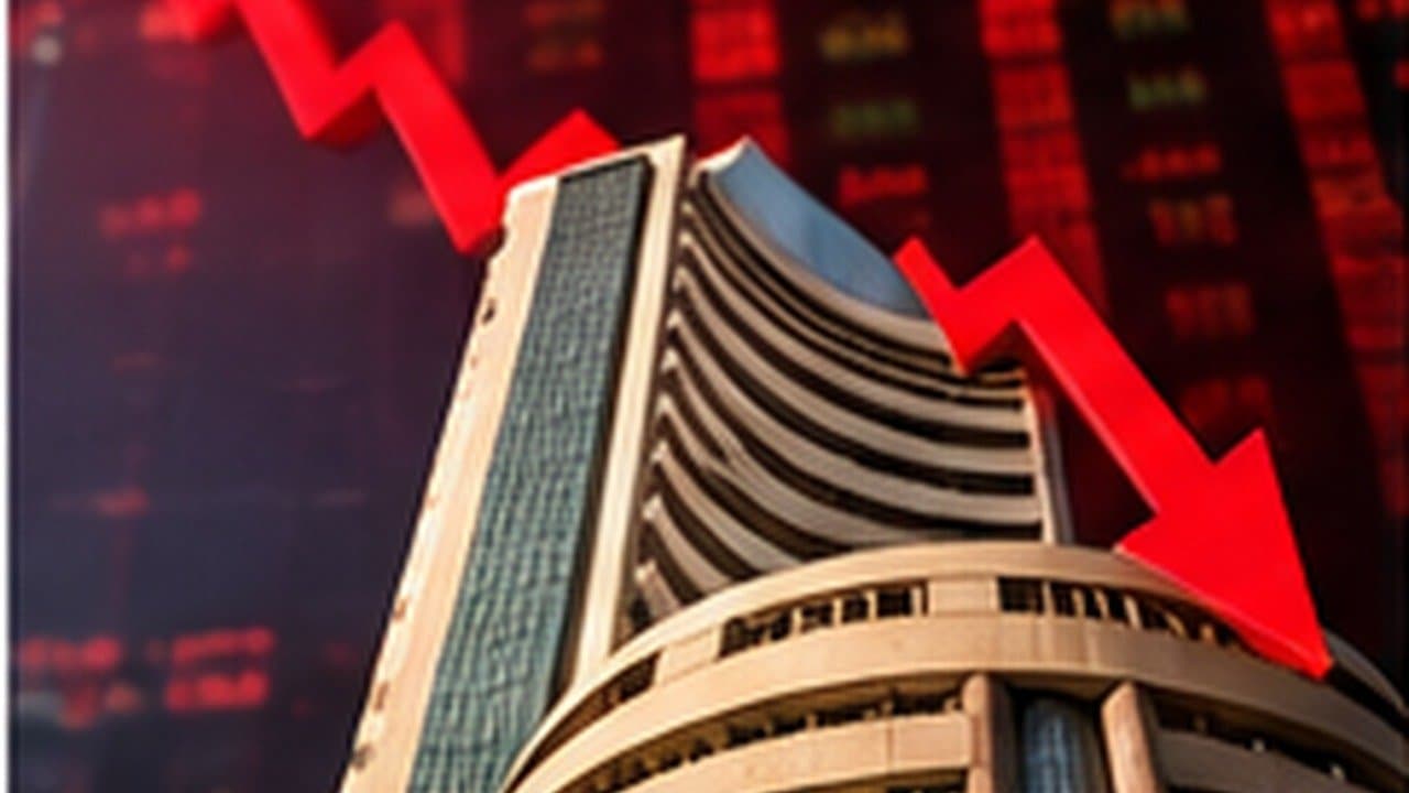 Sensex Falls 548 Points, Nifty Ends Below 22,400 as Oil Prices and Bond Yields Rattle Investors